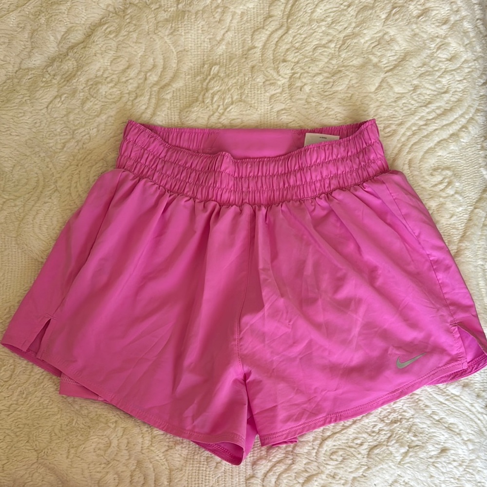 Nike Pink Athletic Shorts Lightweight Moisture-Wicking